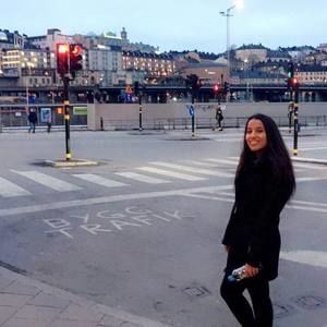 Meet your Posher, Ala